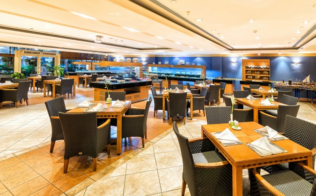 Coral Beach Resort Al Bahar Restaurant